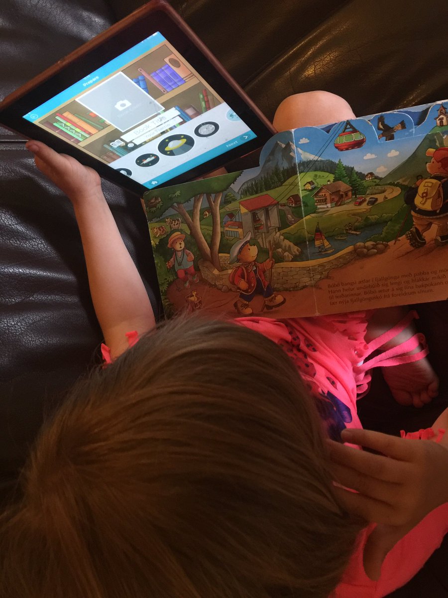 ,,Má ég gera hljóðdæmi,, spurði 5 ára dóttir mín og opnaði <a href="/BookRecorder/">Book Recorder App</a> My daughter recording one of her favorite books. <a href="/IngviHrannar/">Ingvi Hrannar</a>