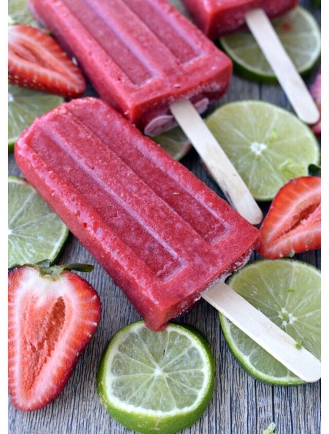 Sophheeee's tweet photo. You'll love this tip: "STRAWBERRY LIME POPSICLES"  https://t.co/BsEi0hT15R https://t.co/1qWWZCpoer