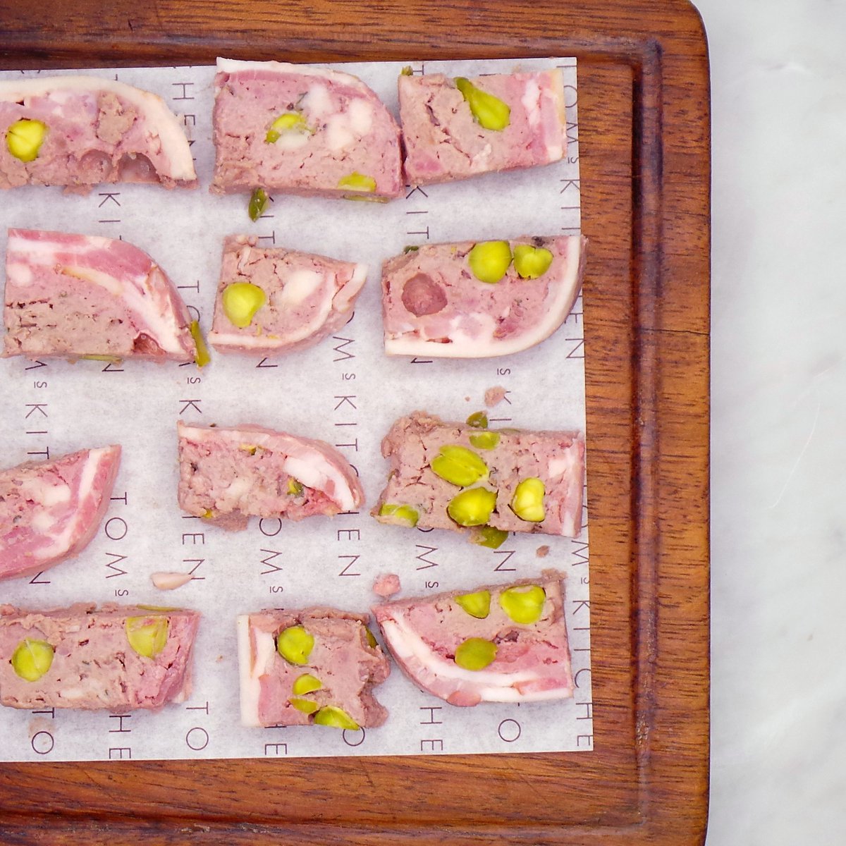 apicbase's tweet photo. #foodpicoftheday : We are honouring #French #chefs on #14juillet. French specialty: pâté #frenchcuisine #shotwithAPIC #apicbase https://t.co/2rpsagqBfv