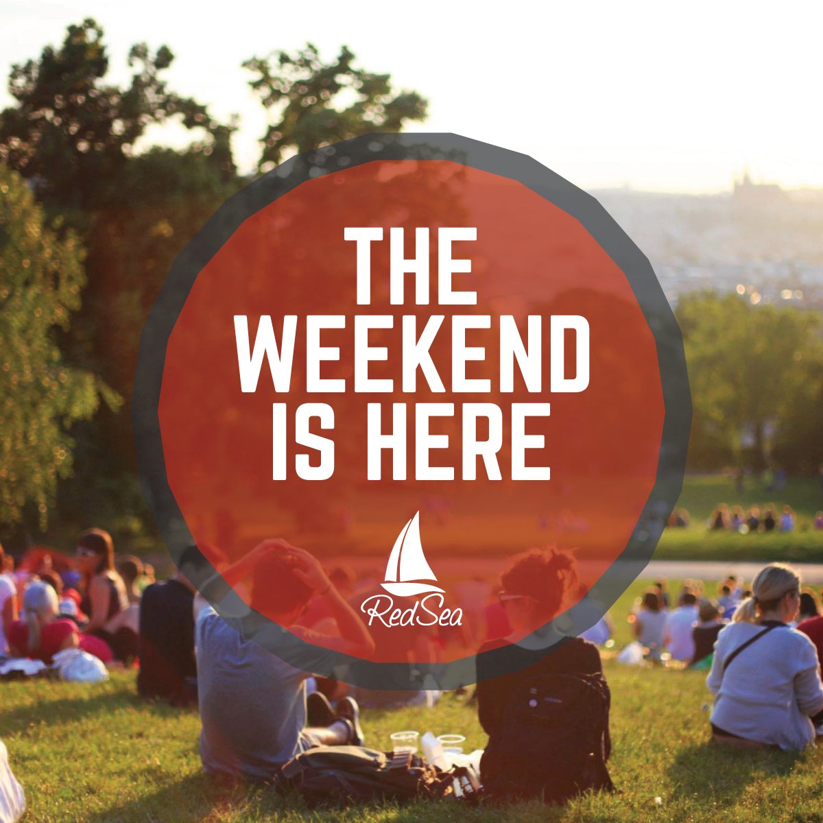 Red_Sea_walkden's tweet photo. Weather's looking up! Lets get out of the house and enjoy the sun while we still can! https://t.co/bsGKOwFERS