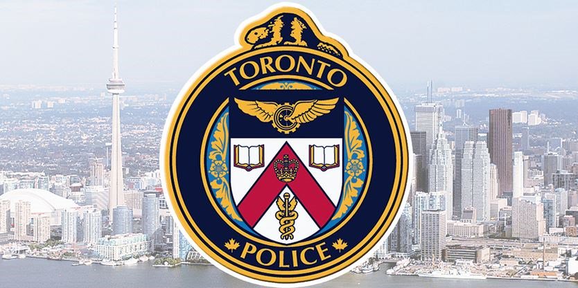 Girl sexually assaulted while walking in #EtobicokeWestMall area; #Toronto police appeal for witnesses insidetoronto.com/news-story/742… #Etobicoke