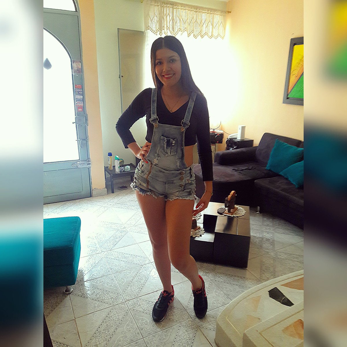 _tinavalen's tweet photo. Solo caras felices 😎😎☺ https://t.co/G08r6WX7To