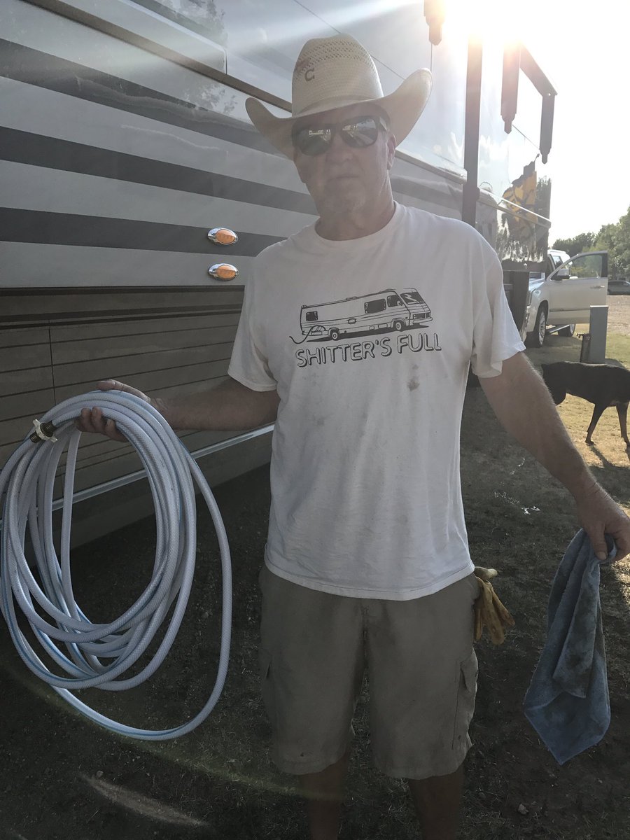 angieskinner5's tweet photo. Ladies & Gentlemen...my husband @MSTheGunslinger #skinnersRVwildwestadventure https://t.co/28AU8gyRX1