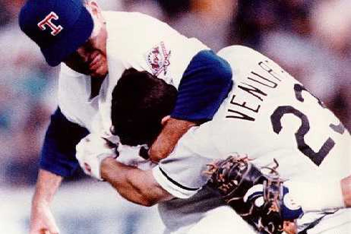 Happy Bday to Robin Ventura!
Little Known Fact- His face was a conveniently shaped handrest for Nolan Ryan\s fist 
