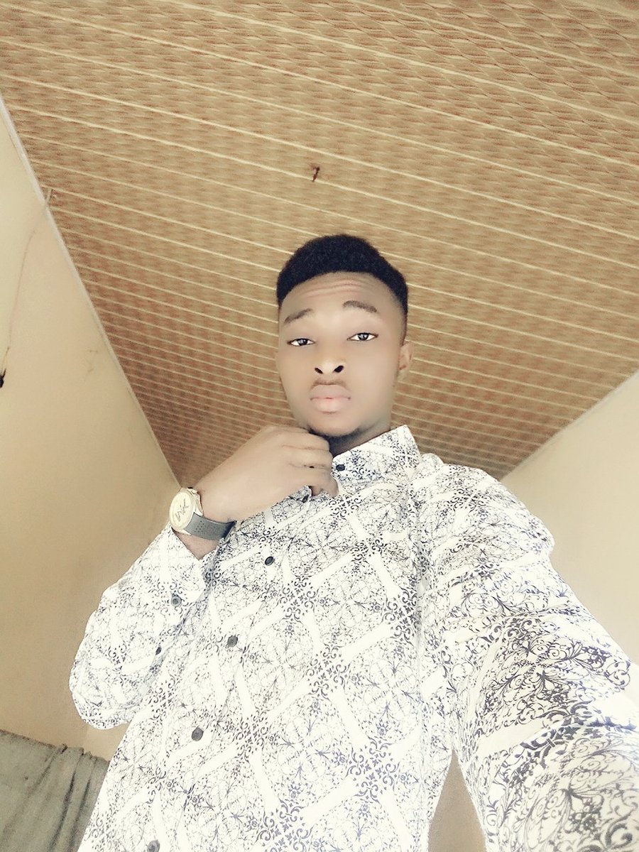 Promzy_D_Dancer's tweet photo. KIND
#ootd #outfitoftheday #lookoftheday #TagsForLikes #TFLers #fashion #fashiongram #style #love #beautiful #currentlywearing #lookbook https://t.co/TUD5iZgegU