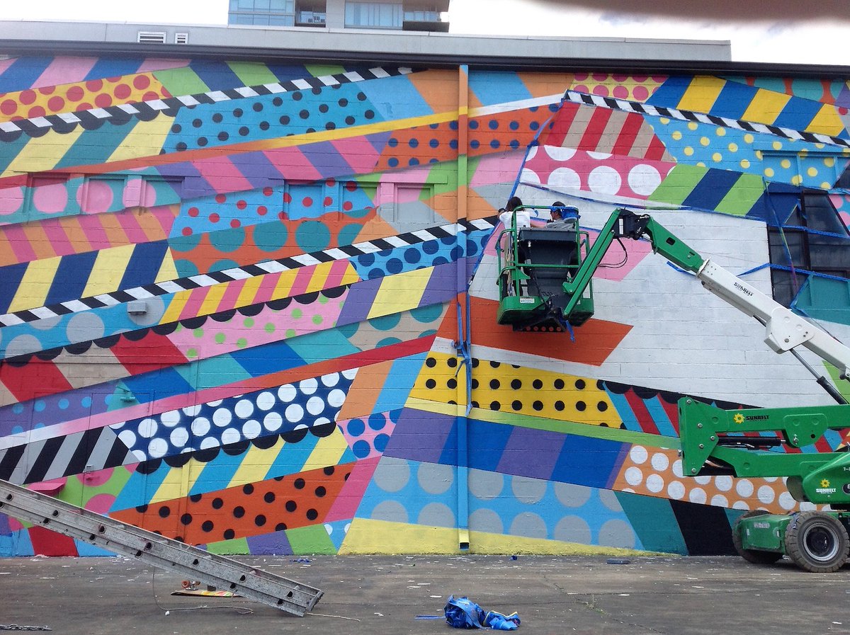 .<a href="/eboros1/">Erzsebet Emese Boros</a> always wanted art to be accessible to everyone, so she co-founded <a href="/NashvilleWallsP/">NashvilleWallsP</a>. The rest is history🎨: bit.ly/2tW3JWQ