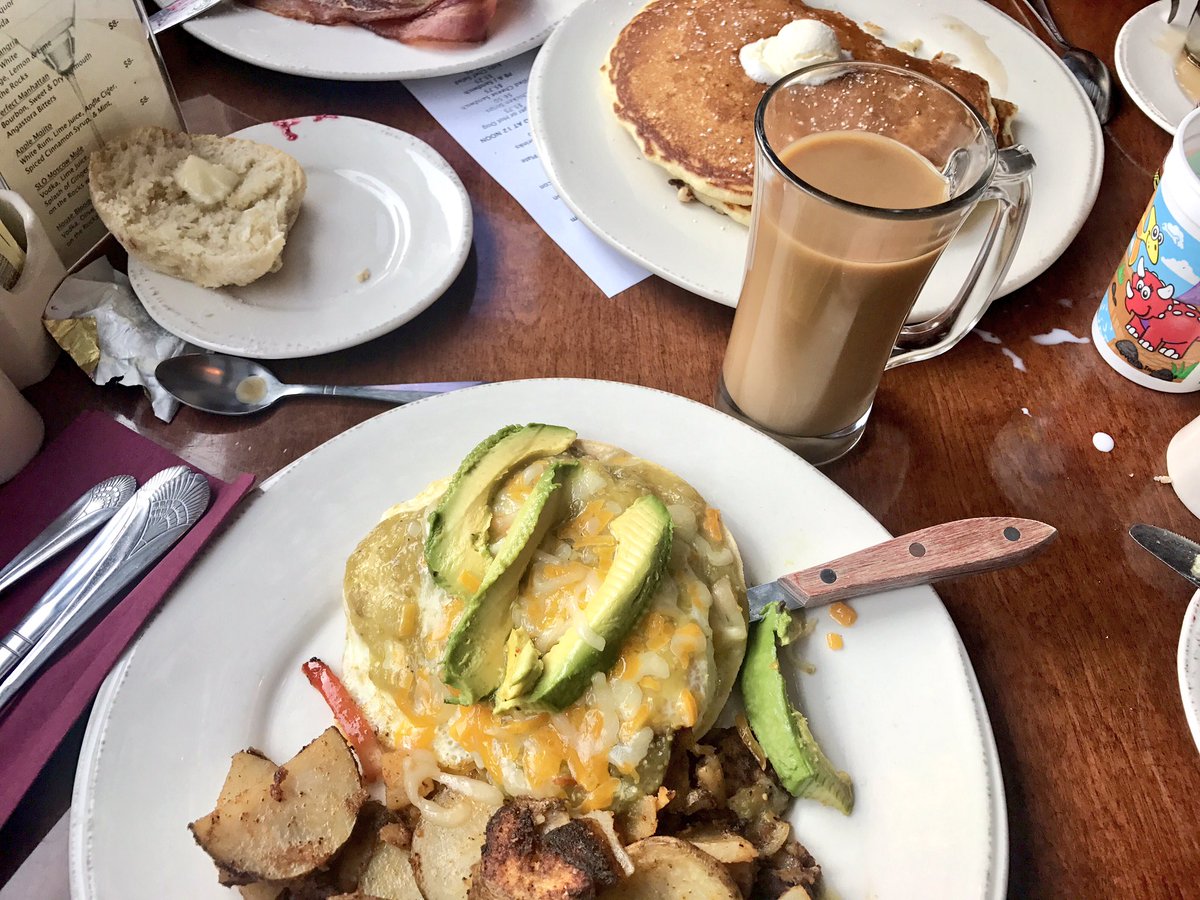 TheAppleFarm's tweet image. Who's hungry for #breakfast? #shareslo #slocal