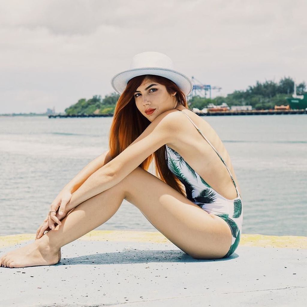galponco's tweet photo. Love to be in #summermood #summerseason #perfecthat #panamahat #galpon #trendy #authentic #fashion #hat 📸 @donmaktub 👒☀️🎩 https://t.co/bb3QNztj2D