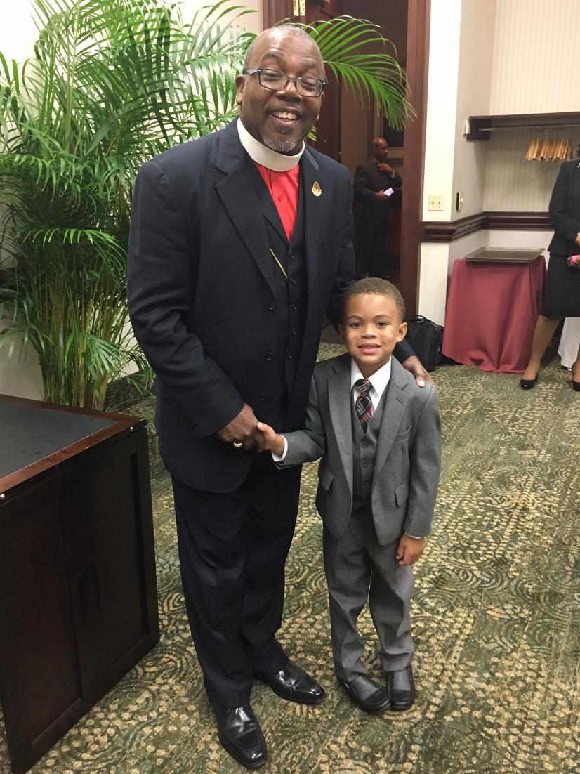 GUFellowship's tweet photo. @BishopNeilEllis and Caleb of #LittleBigShots at #TheGathering2017 #TheGlobal2017 https://t.co/7UftsLmVhi