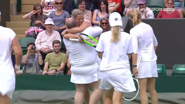 KIM CLIJSTERS DEtLKuVWsAAVrhE