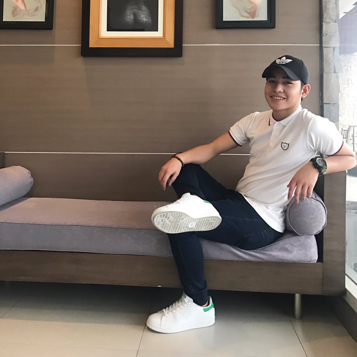 iamyongm_'s tweet photo. Know yourself, know your worth. Hope you had a great week! 😁😁😁 Good night bai 😁 https://t.co/Lkjp8IrNXu