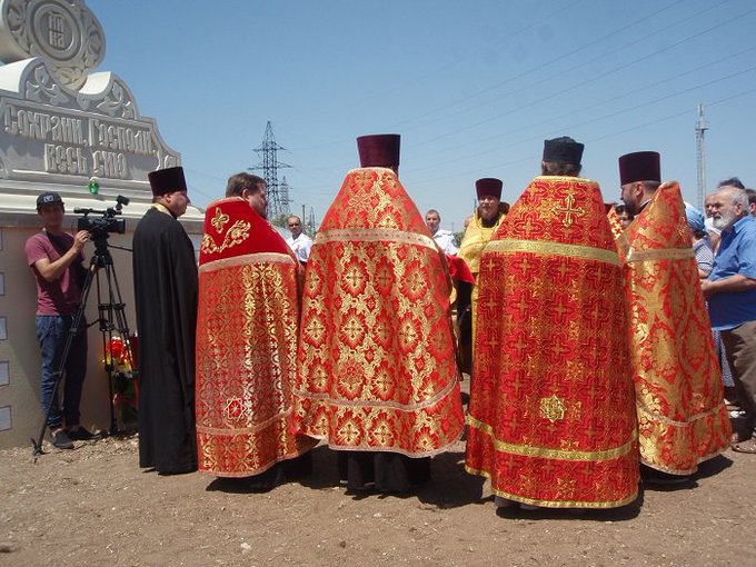 View image on Twitter