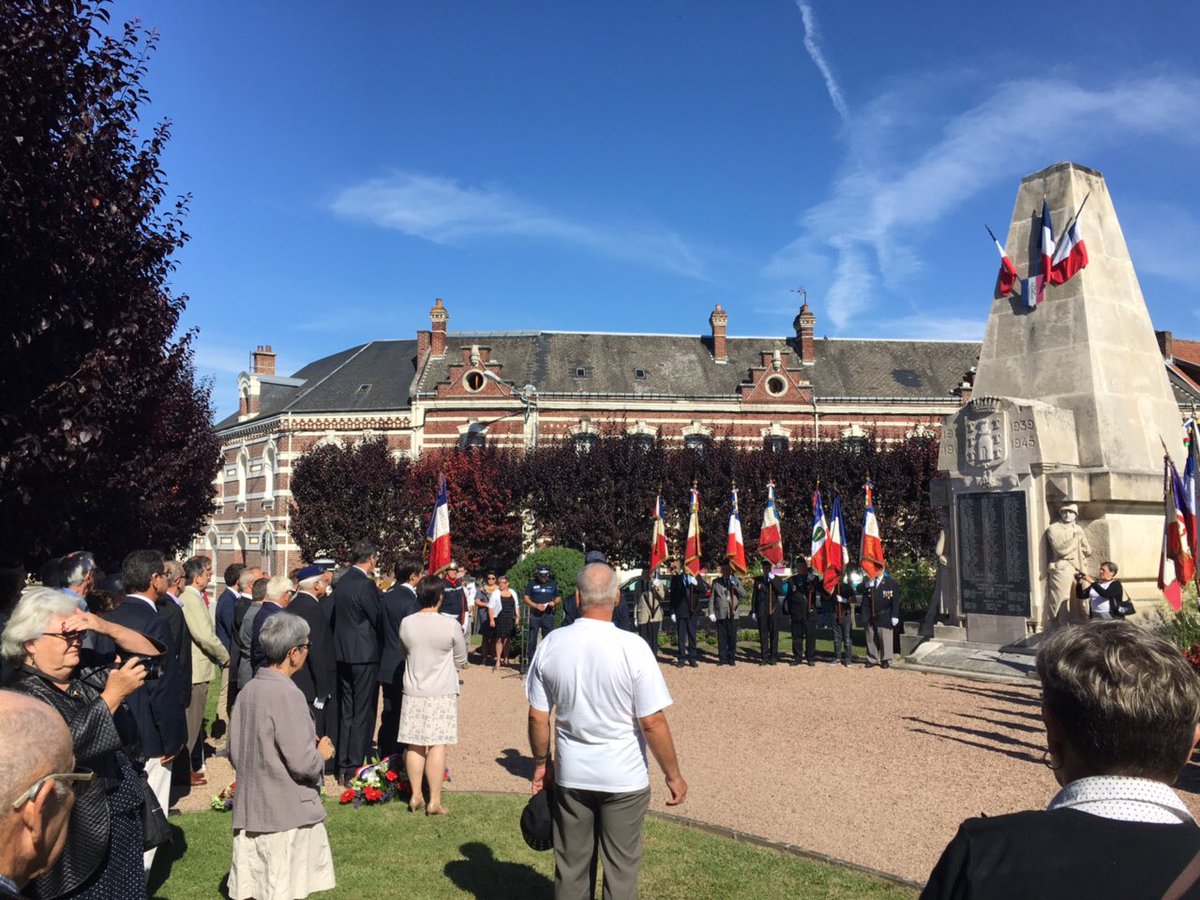 Présent à #Montdidier pour la fête nationale. Hommage à nos morts #14juillet #Somme