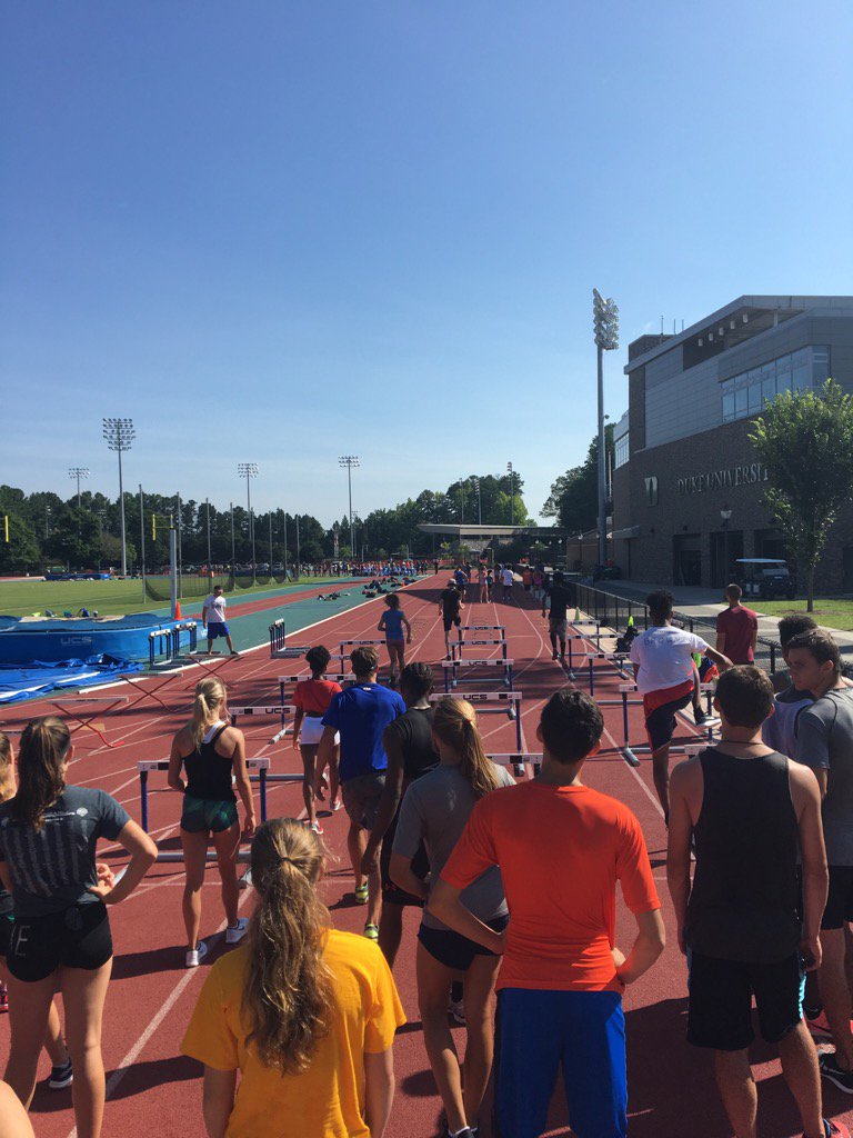 ShawnWilbourn's tweet image. It's the penultimate day of the Duke Track &amp;amp; Field Camp! #trackslang