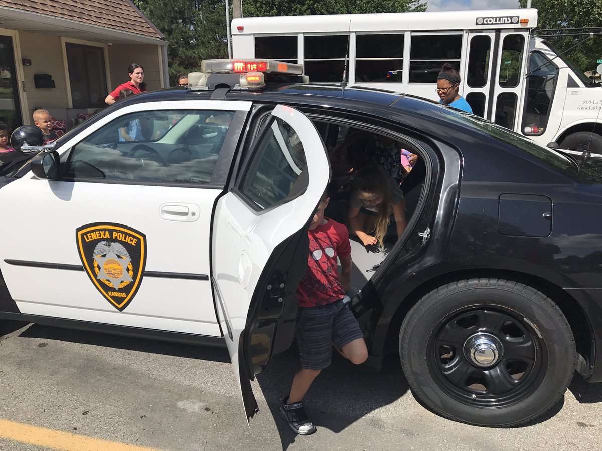Lenexa Police (@LenexaPolice) | Twitter