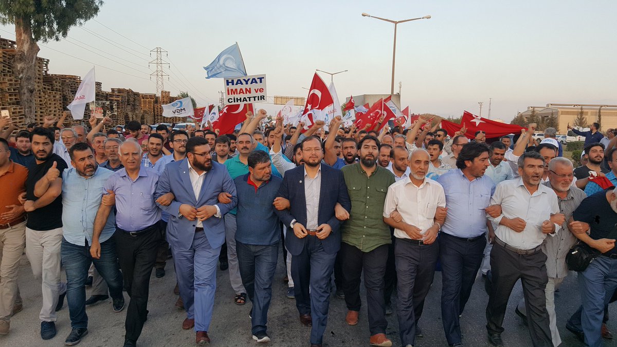 Bu son olsun #İncirlik. Yollarında az yürümedik. Toprak bizim yol sizin. Go Home.
<a href="/AGDSalihTURHAN/">Salih TURHAN</a> <a href="/AKIRANSAL/">Dr. Abdulaziz KIRANŞAL</a> @ASKONorgtr <a href="/agdorgtr/">AGD Anadolu Gençlik</a>