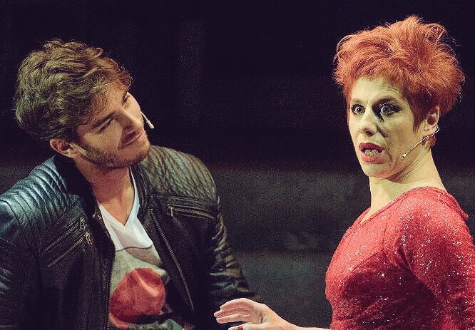 Cuando te das cuenta que quedan pocas funciones de <a href="/LoprohibidoOK/">Loprohibido</a> 😎🍎🚫 Venite al #BONUSTRACK el domingo a las 20h <a href="/ApoloTeatro/">Teatro Apolo</a> <a href="/tuentrada/">TuEntrada.com</a>