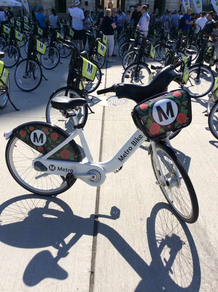 The Pasadena bike at the #metrobikeshare launch at city hall! #playhousedistrict