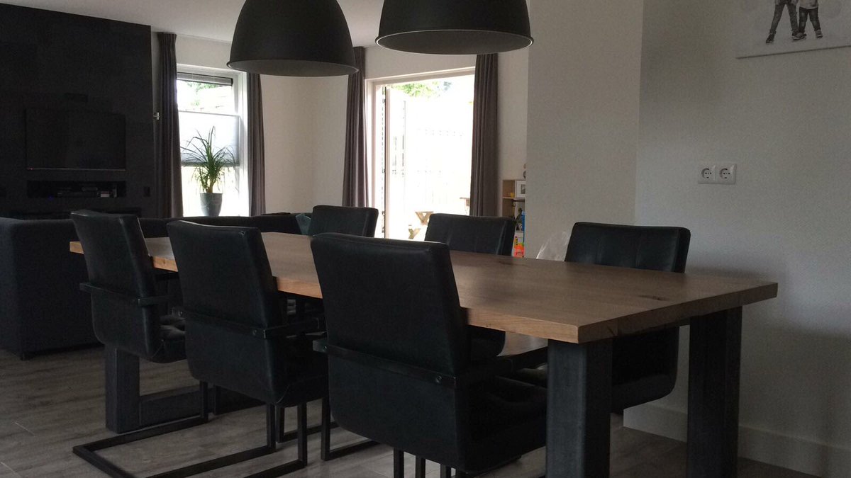 Weer een mooie eikenhouten tafelblad mogen maken! #eikenhout