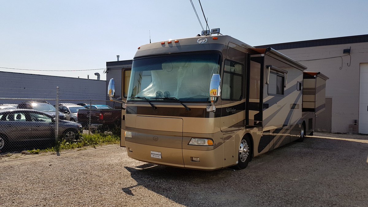 explorking's tweet photo. It's pick-up day from the paint shop. More soon https://t.co/O1nAe6xayJ  #entrepreneur #rv #explorking #rvlife #camping #explorker2 https://t.co/1LqpXoJJU2