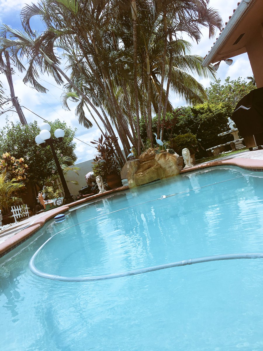 DelaInsurance's tweet image. Are you covered ? #YouDecideWeDeliver