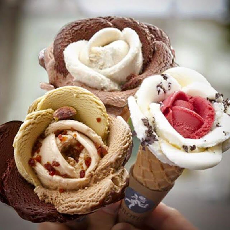 It's #NationalIceCreamDay tomorrow, so here are London's top ice cream parlours: bit.ly/TopIceCreams