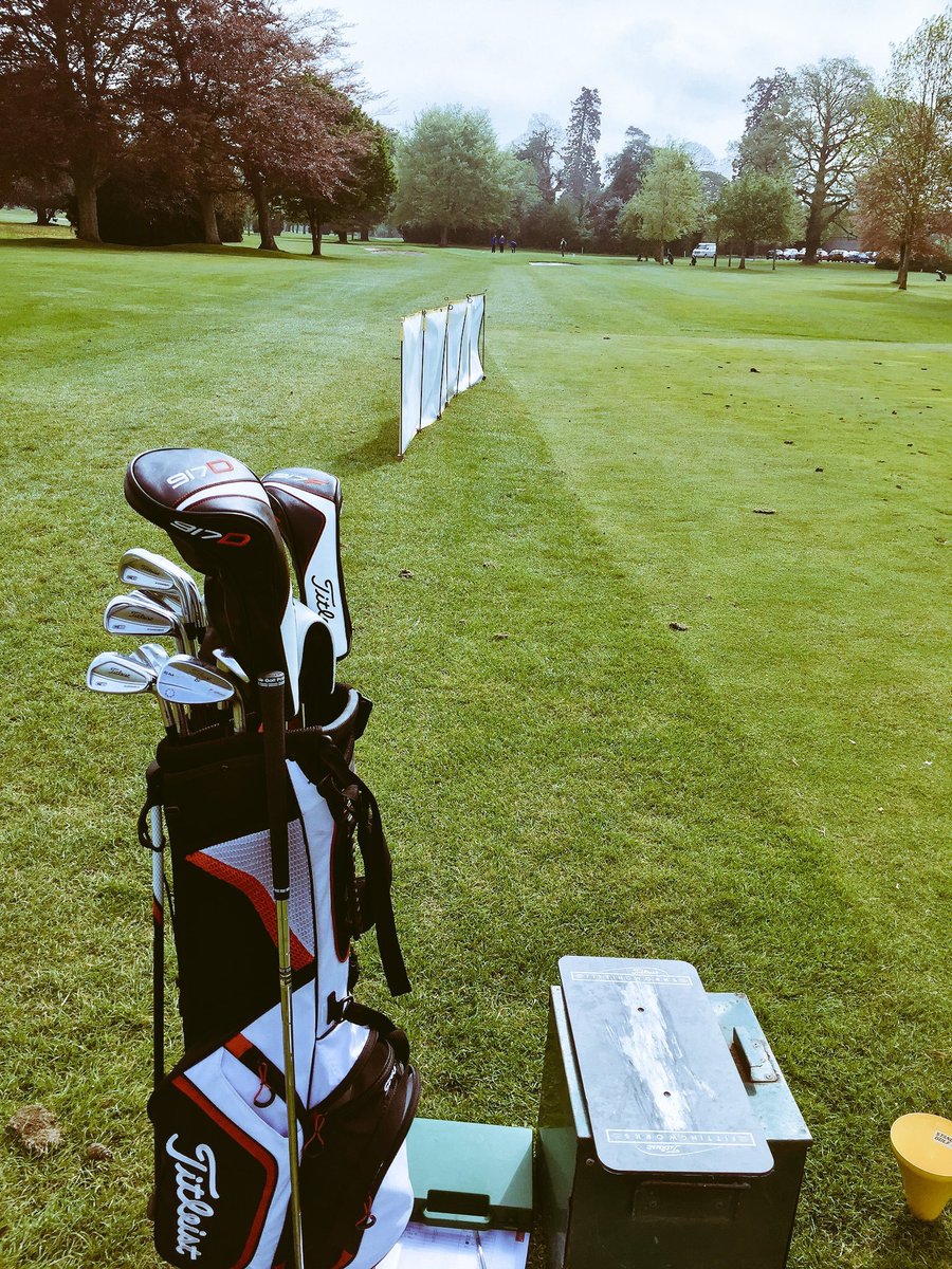 dceverettpgapro's tweet photo. The 4th hole @exetergcc not just another golf hole tomorrow as players try to make 1 good swing and double their money! #pressure #1swing https://t.co/QaVzfUpovz