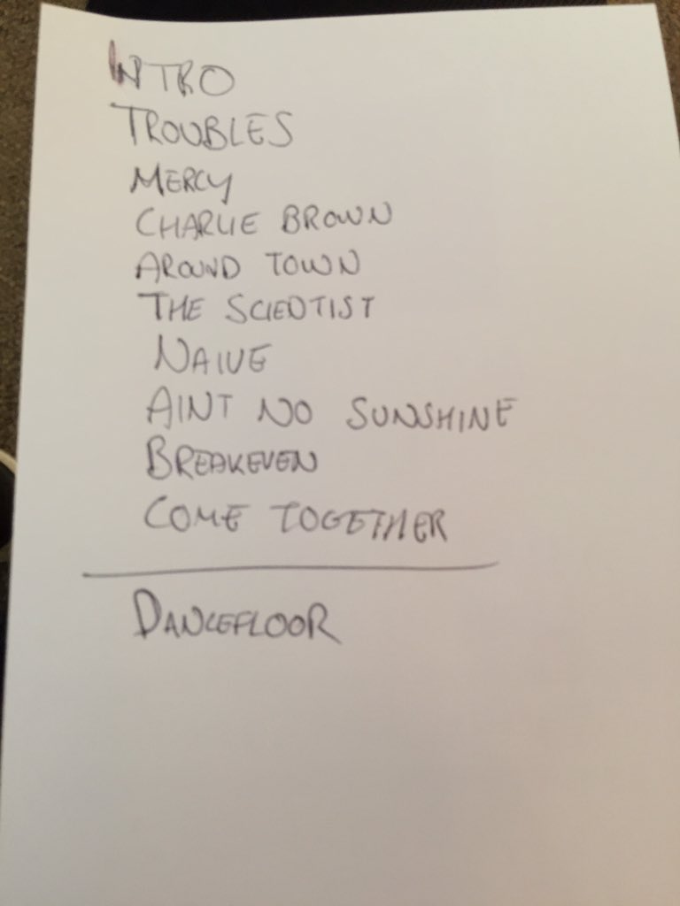 DRoadMusic's tweet image. Setlist 👀