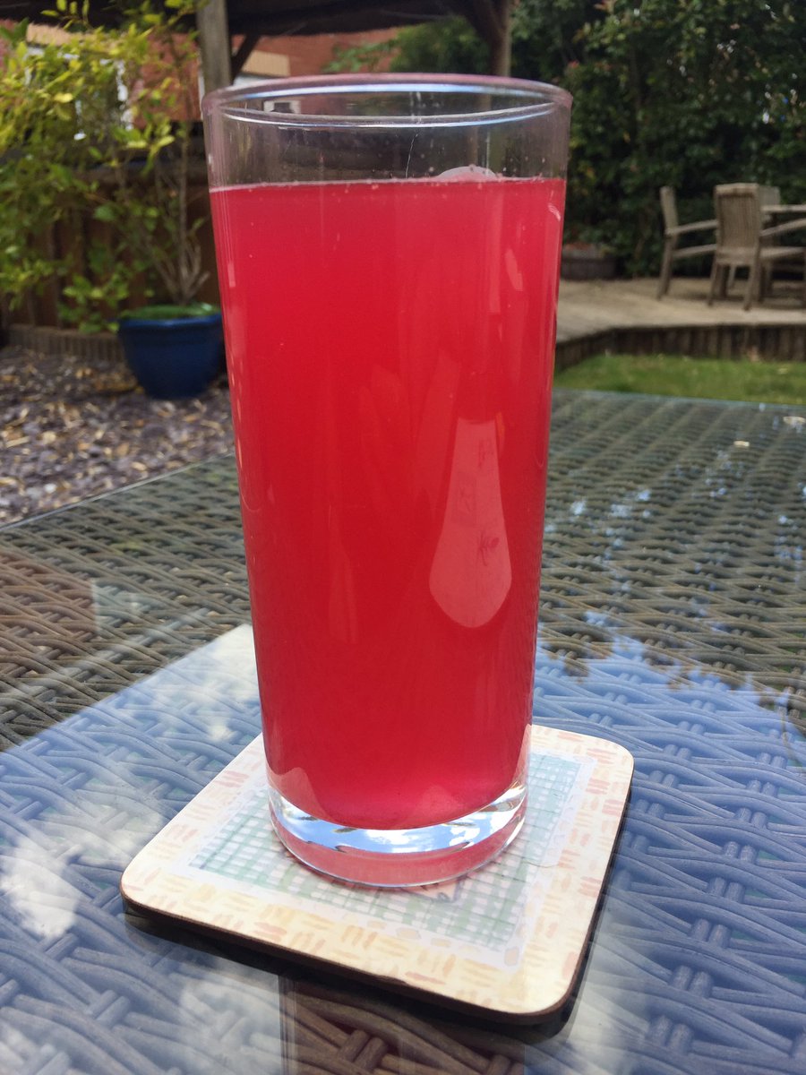 ValentusB's tweet photo. Valentus Energy Juice drink just to give that extra natural boost.
6 sachets £15 U.K. Freepost @ValentusB @smartdetailuk @thebigfootclean https://t.co/lfjfQLW1AE
