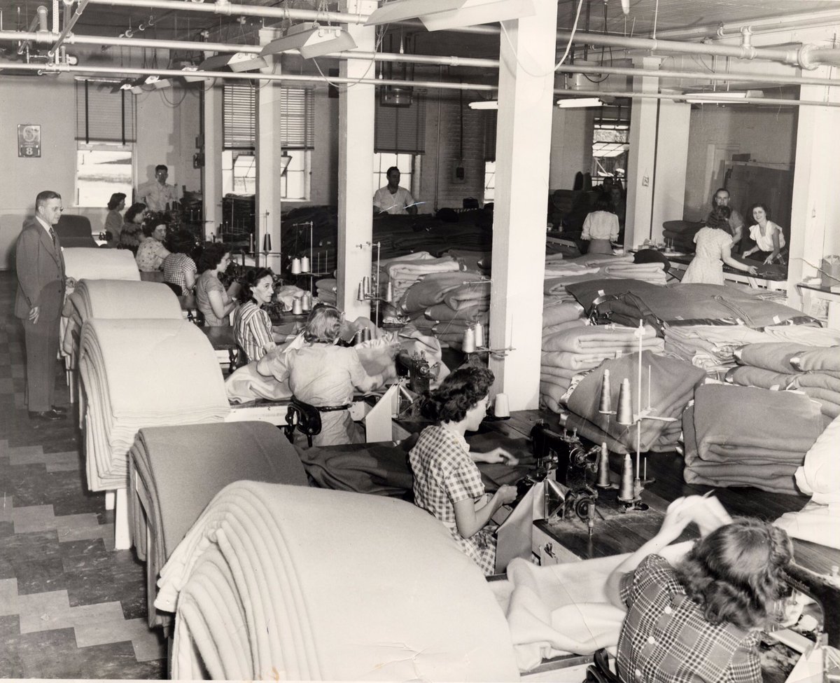 Did you know?
The Lebanon Woolen Mills reached a production of 450,000 blankets in 1947.
In 1959, production climbed to 15,000,000 blankets.