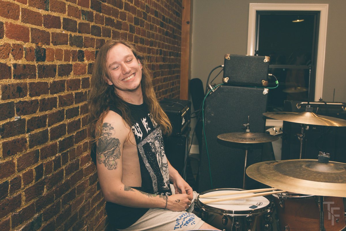 Vratim's tweet photo. Happy to welcome @TerriblexDad of @HoundsGA / @mentalstateal to the Vratim Artist Family! https://t.co/dTnXsqHTmQ https://t.co/mVuvB4uMmg