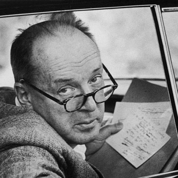 Design Facts tweet media