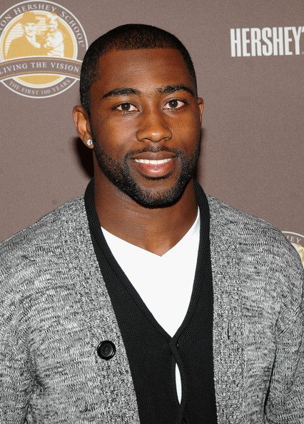 Happy Birthday Darrelle Revis 