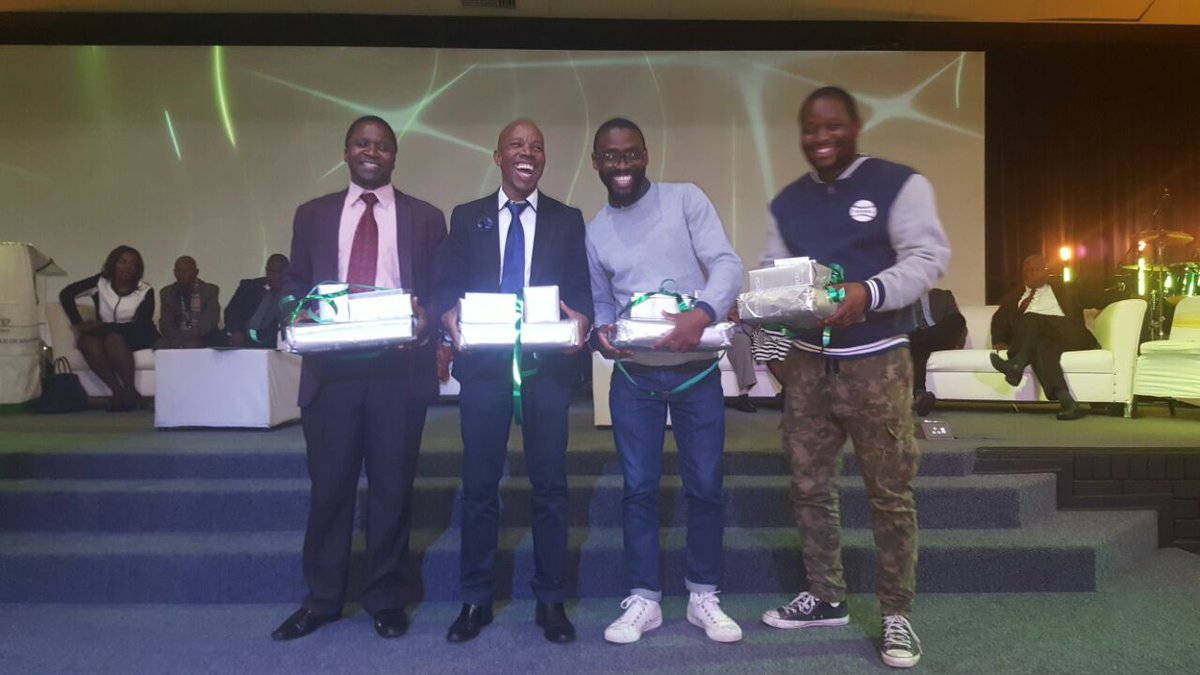 Energy_ZA's tweet photo. Adjudicators receiving gifts #LearnersFocusWeek #LFW2017 https://t.co/7OgKJ7WI1U