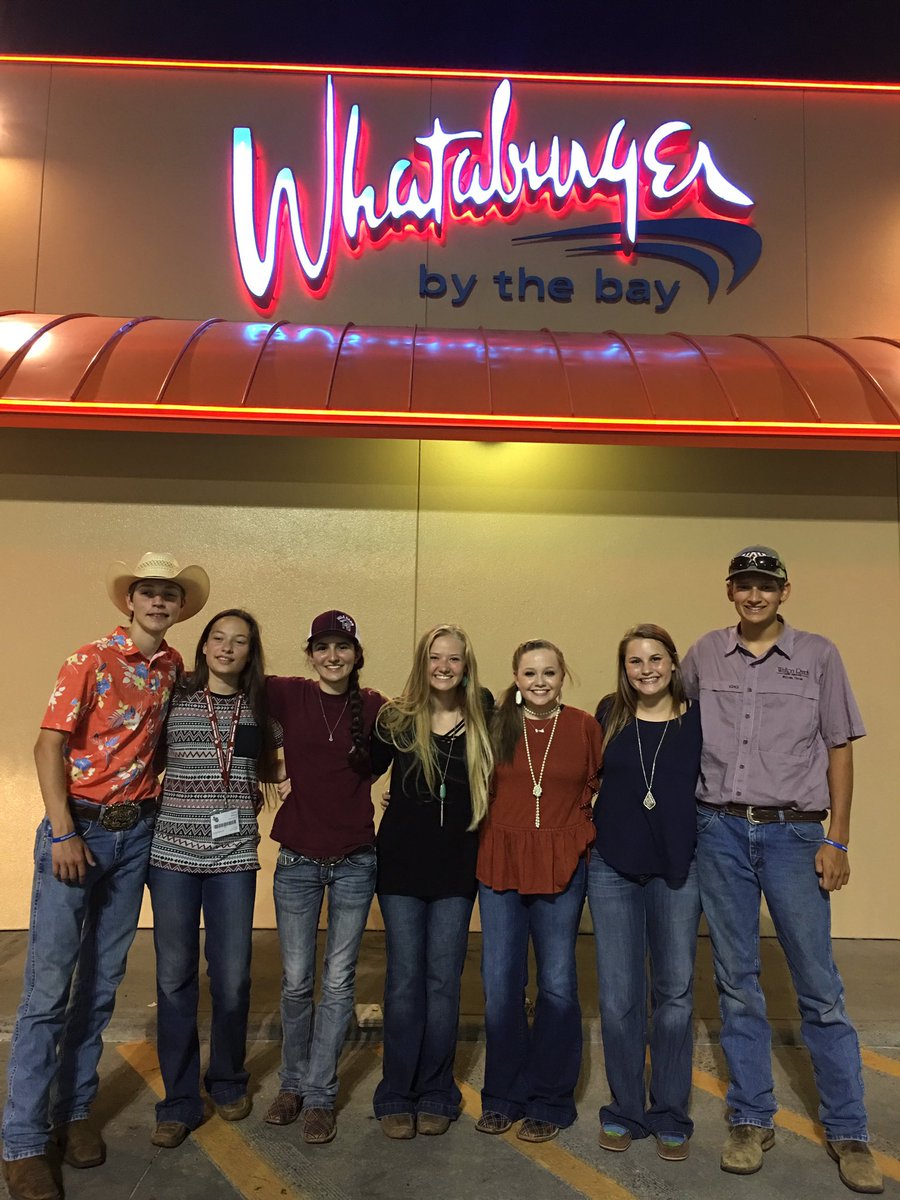 hcastellese24's tweet photo. Can't wait for a fantastic year of relentlessly pursuing passions with this great officer team #TexasFFAStateConvention #relentlessFFA https://t.co/cAp2NVoedg