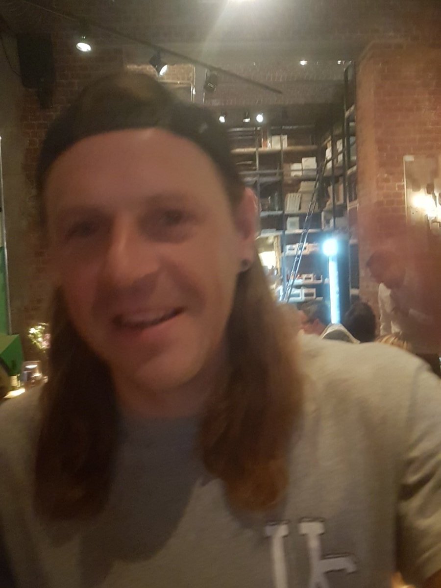 roidaniel2's tweet image. Auswärts