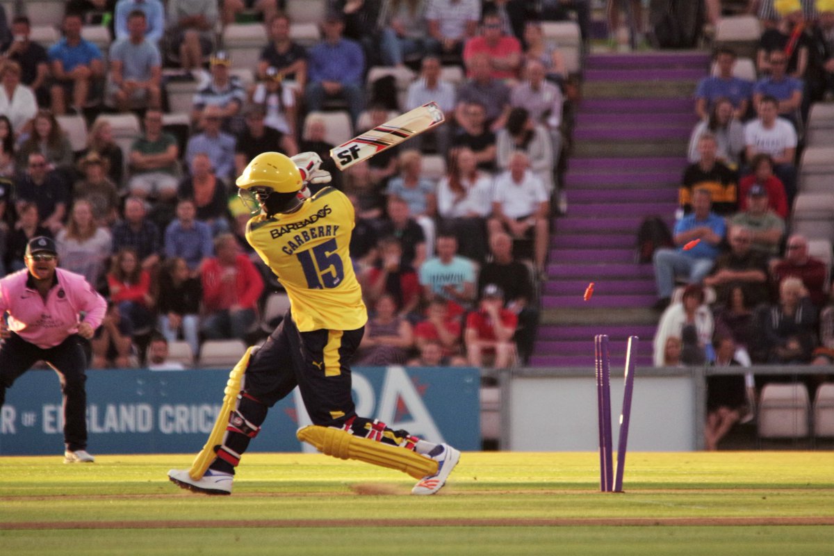 fleetphotos's tweet photo. hants ccc v middx T20 140717 - carberry out for 77 winning innings @hantscricket @Middlesex_CCC @SurreyAdSpills @PeterMooreSport @dailyecho https://t.co/1a7Kh7V3Td