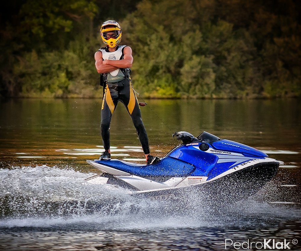 No se puede poner un límite a nada. Cuanto más se sueña, más lejos se llega. @Eneryeti_drink @PAMWImx <a href="/PedroKlak/">Pedro Klak Fotografo</a> #deporte #extremo #summer