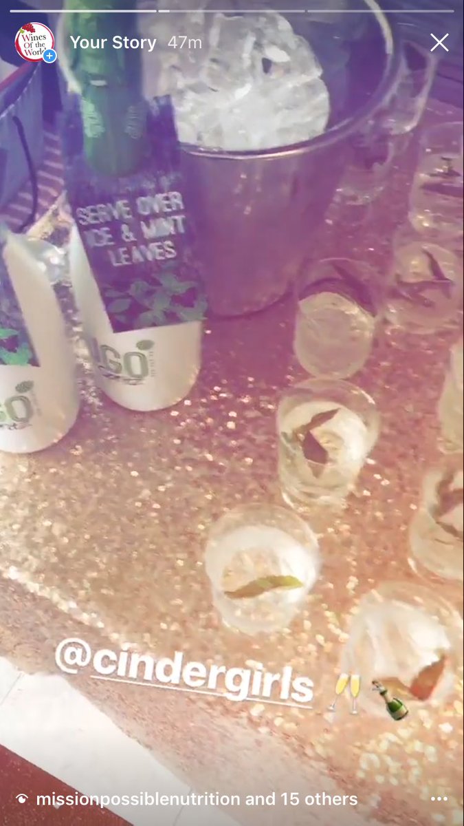 <a href="/Cinderdresses/">Cinderella's Closet,</a> 👰🏼 great event tonight with <a href="/HugoSpritz/">Hugo Spritz Official</a> 🥂💚🍾 reception and @JustJordanBlog as MC 💁🏼🙌🏼