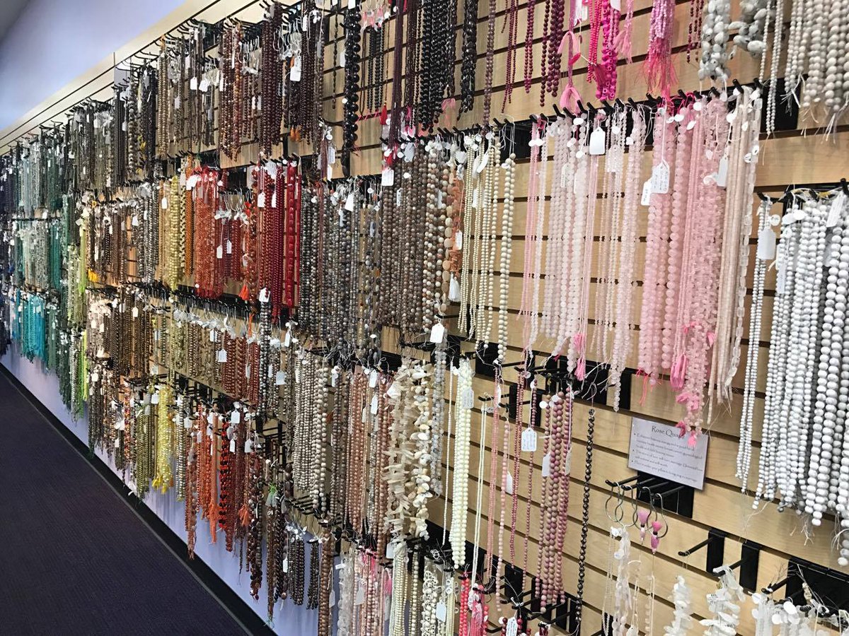 BeadWorldinc's tweet photo. 30% off all gemstones!! Gem wall, case gems, individual gems, gem pendants...expires 7/19 @ 6pm! #beadworld #gemlove #gemstones #gemsale https://t.co/IEcDHERRcL