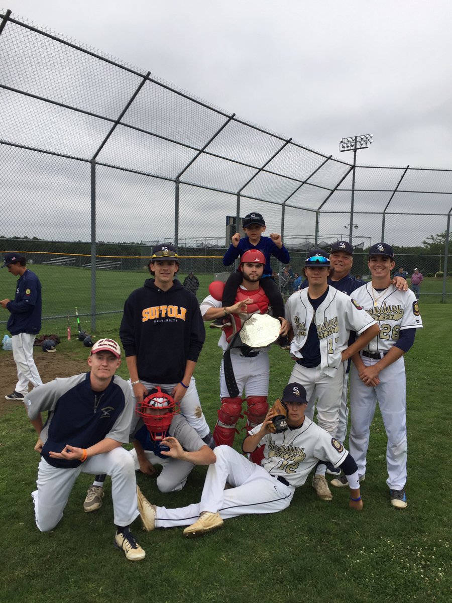 post397's tweet photo. Gardner gets the belt single double 5RBI #GinosBack #ForTheDon https://t.co/27bnyHIVDa