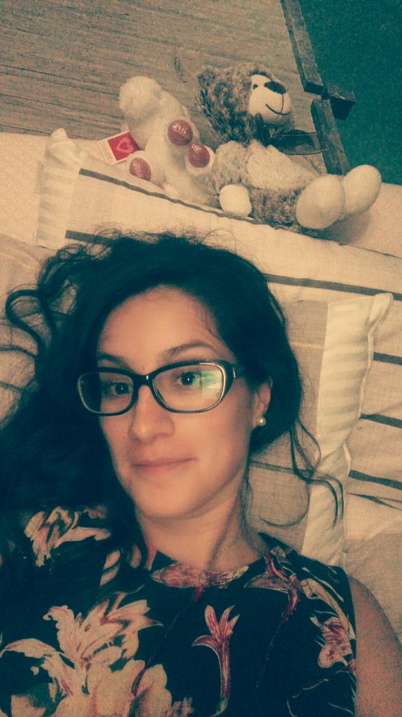 Soff12's tweet photo. 1er día de una nueva etapa. Esos de arriba más U y mi familia se llevan las palmas. #Finally #happyasahippo #masterSof 😊😜 #blessed https://t.co/CY3SCrSFS5