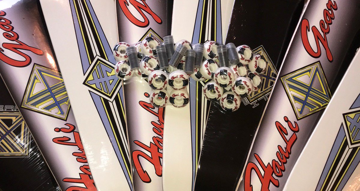 Sk8-Strong tweet media