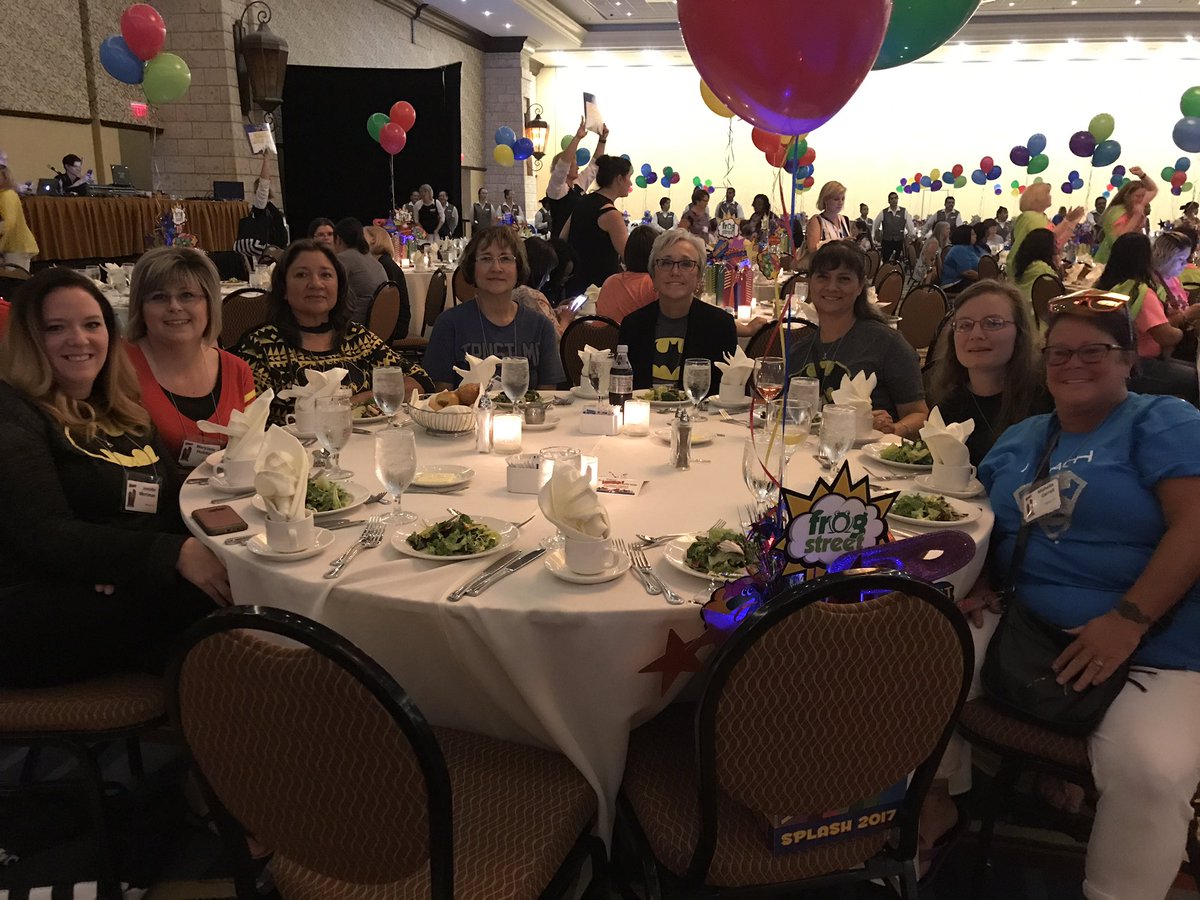 OmaShell3's tweet photo. Celebration dinner!  #FrogStreetSplash @LamarEEC https://t.co/Pz9vvjYGME