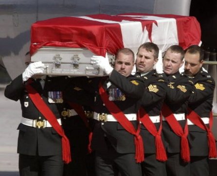 TheTorontoSun's tweet photo. From @reporterkevin: Canadian war vets fight for disability benefits while Omar Khadr counts his millions. https://t.co/6szptfsGw3 https://t.co/Fb6ygLYa0a