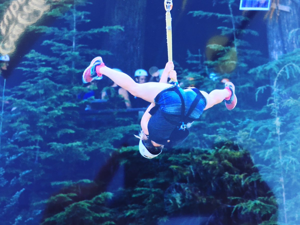 jenniferjane99's tweet photo. Amazing day # 2 of vacation! We played on #whistlermountain alllll day. #peaktopeak #abovethetreeline #zipline #sunshine #explorebc https://t.co/ulTHwzgZyY