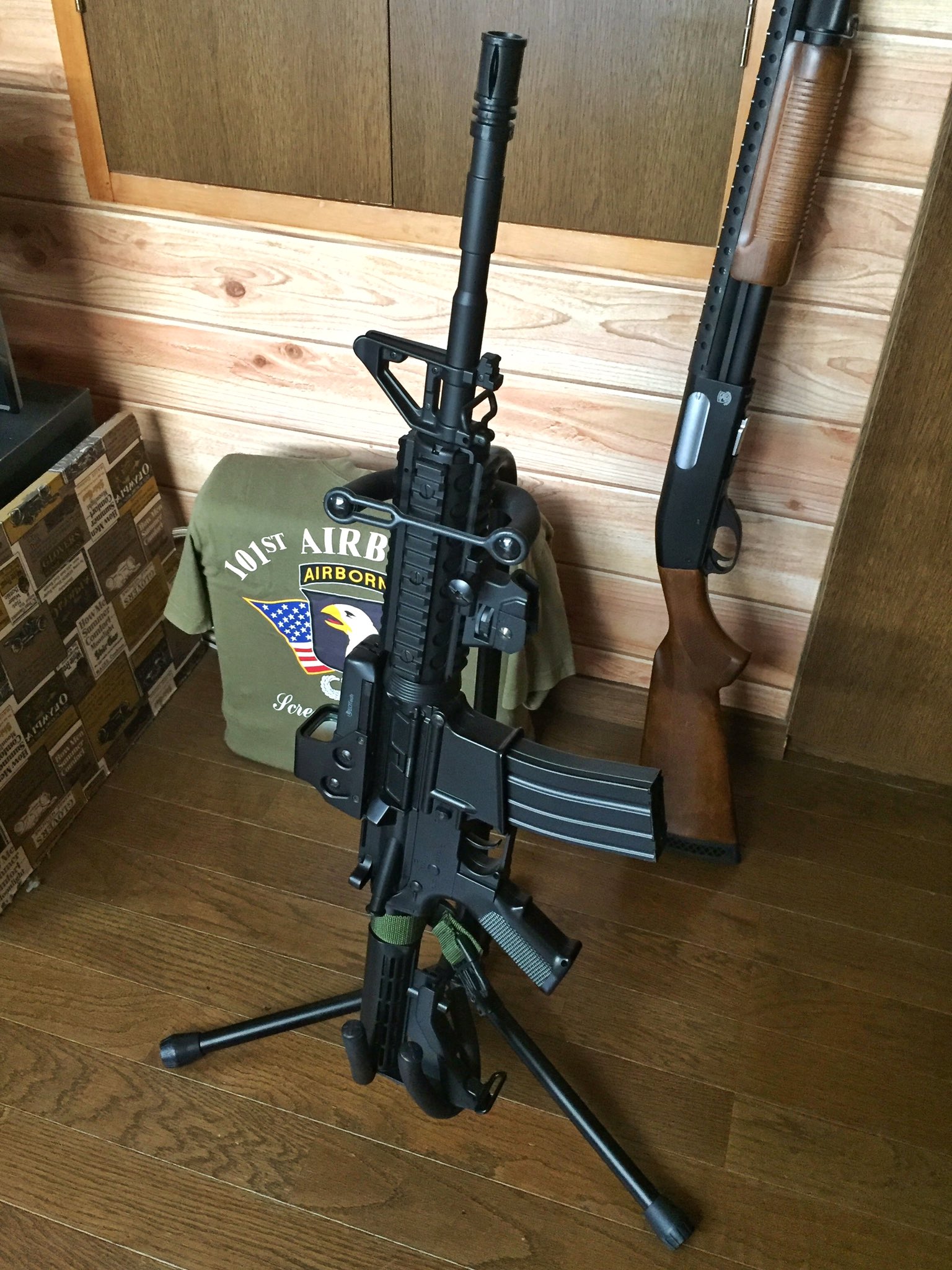 (山田さん専用)ライフルスタンド４丁 WOODWORKS ガンラック 1丁掛 (色：ライトブラウン) 木製 日本製