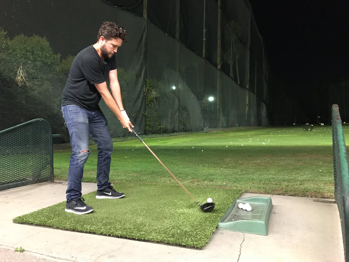 wamafilms's tweet photo. Our very own @AlvarezBarreda doing what he does second/third best...🏌🏻 https://t.co/BYki8dE6qu