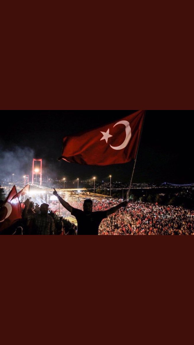 Asımın nesli diyorduya nesilmiş gerçek hainlere,şerefsizler,alçaklara soysuzlara,gavurun 1 dolarlık uşaklarına çiğnetmedi vatanı.