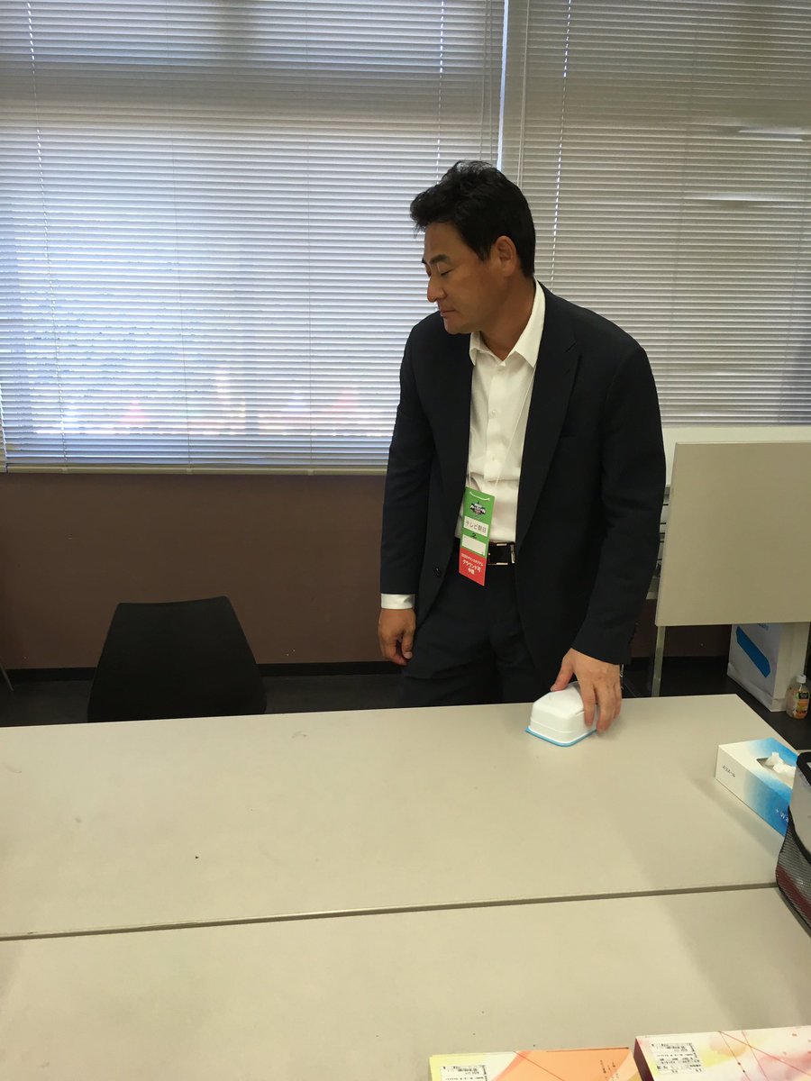 スイーツおじさん本領発揮 今年もカープに厳しい前田智徳氏と見る オールスターゲーム 第2戦 マエッター Togetter スイーツおじさん本領発揮 今年もカープに厳しい前田智徳氏と見る オールスターゲーム 第2戦 マエッター Togetter